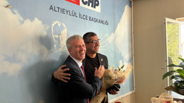 CHP Altıeylül İlçe Başkanlığı’nda Devir Teslim Töreni Gerçekleşti