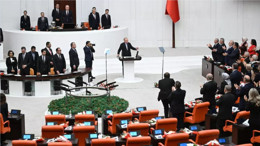 TBMM’de Erdoğan’dan ‘Dejavu’ Çıkışı: CHP Sıraları Boş Kaldı!