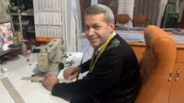 Balıkesir'in 35 Yıllık Terzisi Dert Yandı: "Sıfırdan Kıyafet Diken Beş Usta Bile Kalmadı"