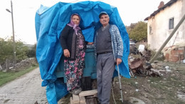 Balıkesir'de Nerde Vali? Nerde Kaymakam ?Nerde Siyasiler? 72 Yaşında Depremzedenin Acı İsyanı!