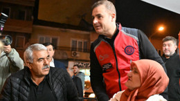 Büyükşehir Belediyesi 107 araç, 242 personelle deprem bölgesinde