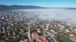 Sındırgı'da Sis ve Yıkım Bir Arada