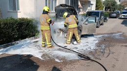 Gönen’de korku dolu dakikalar: Araca ani müdahale!
