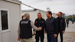 Sındırgı Depremi: Yaralar Hızla Sarılıyor