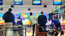 Edremit’te Gençlerin Sömestr Tercihi Bowling Oldu