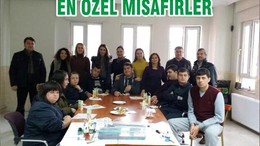 EN ÖZEL MİSAFİRLER