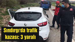 Sındırgı'da trafik kazası: 3 yaralı