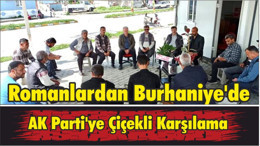 Romanlardan Burhaniye'de AK Parti'ye Çiçekli Karşılama