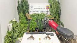 Balıkesir Jandarma Ekiplerinden 8 Adrese Eş Zamanlı Baskın