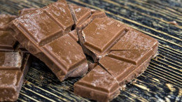 Beyazlayan Çikolata Yenir Mi?