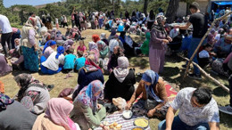 Sındırgılılar Yaylada Yörük Hayrı Yaptı