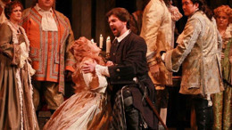 Sanat ve Tutkunun Buluştuğu Sahne