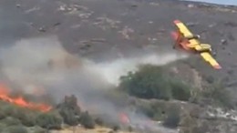 Son Dakika! Yangına Müdahale Eden Söndürme Uçağı Düştü. İşte Görüntüler...