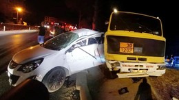 Korkunç Kaza ! Balıkesir'de Tankerle Otomobil Çarpıştı