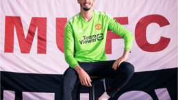 Altay Bayındır, Manchester United'ın Şampiyonlar Ligi kadrosunda