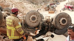 Balıkesir'de Korkunç Kaza: 2 Ölü!
