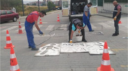 Karesi’de Okul Önlerindeki Yaya Çizgileri Yenileniyor