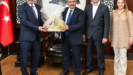 Sebze Ve Meyveciler Odası'ndan Şehrin İdarecilerine “Hoş geldiniz”