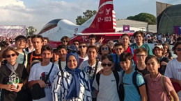 Balıkesirli gençler Ayakları Yere Değmeyen Festivale Katıldı