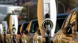 İlk Yarıda Elektrikli Otomobil Satışları Katlandı
