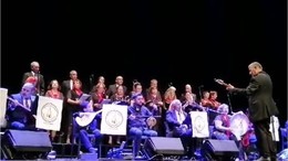 Ayvalık-Küçükköy Korosu Balıkesir'de Sahnede!