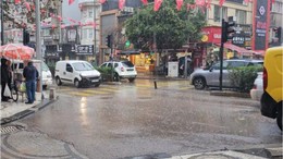 Bandırma'da Sokaklar Göle Döndü