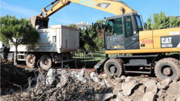 Bandırma’da Taşlar Yerinden Oynadı!