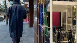 Balıkesir'de Güncel Yağmurluk ve Şemsiye Fiyatları
