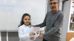 Balıkesir'in Minik Yazarı Kitap Çıkardı