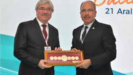 Başkan Cengiz Yağlı Güreşler İçin Toplantıda