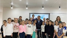 Engelli Gazeteci 'Farkındalık' İçin Çocuklarla Buluştu