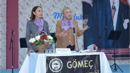 'Kadının Toplumdaki Yeri' Paneli Gerçekleşti