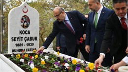 Vali Ustaoğlu: 'Seyit Onbaşı Türk Milletinin Gurur Kaynağı'