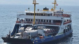 Gökçeada ve Bozcaada'ya arabalı vapur seferleri iptal edildi