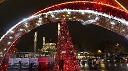 İstanbul'da Yeni Yıl Hazırlıkları Göz Kamaştırıyor