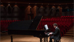 Balıkesir'de Uluslararası Arenada Piyano Ziyafeti
