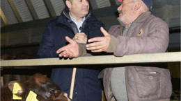 Ahmet Akın'dan Mezbaha Çalışması