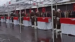 Pençe-Kilit şehitleri törenle memleketlerine uğurlandı