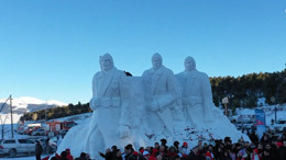 Sarıkamış Kardan Heykeller Sergisi Protokol Eşliğinde Açıldı