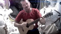 Astronotların Uzaya Götürdükleri Özel Eşyaları