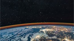 Uzaydan Dünya'ya Kablosuz Güneş Enerjisi İletimi