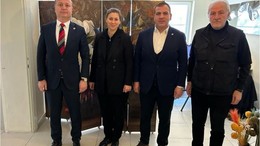 İYİ Partili Aytekin Akyürek'e Geçmiş Olsun Dileklerini İletti