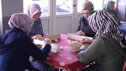 Bu Köyde Erkekler Dışarıya Çıkamıyor