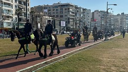 İzmir Kordonu Atlı ve ATV Polislerine Emanet