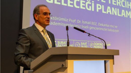 Lise Öğrencileri Üniversiteyi Rektör Boz'dan Öğrendi