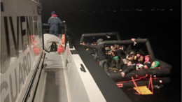 Ayvalık'ta 102 Düzensiz Göçmen Kurtarıldı