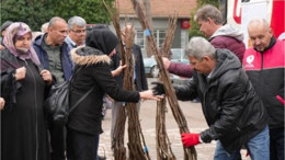 Sındırgı'ya 16 Bin Ceviz ve Badem Fidanı Desteği