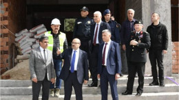 İsmail Ustaoğlu Gönen'deki İnşaatları İnceledi