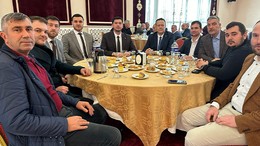 Mesut Eray Muhtarlarla Buluştu