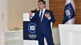 Rektör Oğurlu, BALOSB'da Türkçenin Gücü Konferansı Verdi